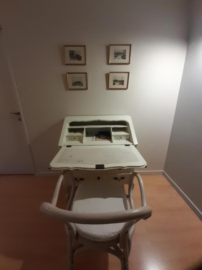 Homestay Rooms Paris Porte De Versailles Pokoj fotografie
